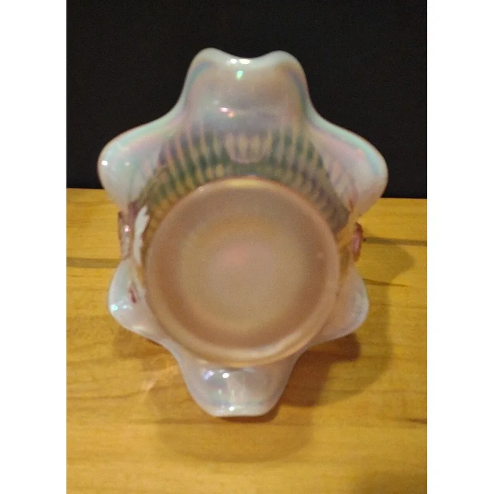 Fenton Iridescent Pink Butterfly & Daisy‎ Hand Painted Ruffed Basket